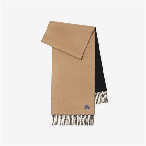 cravatta amaranto burberry|Reversible Cashmere Scarf in Camel/black .